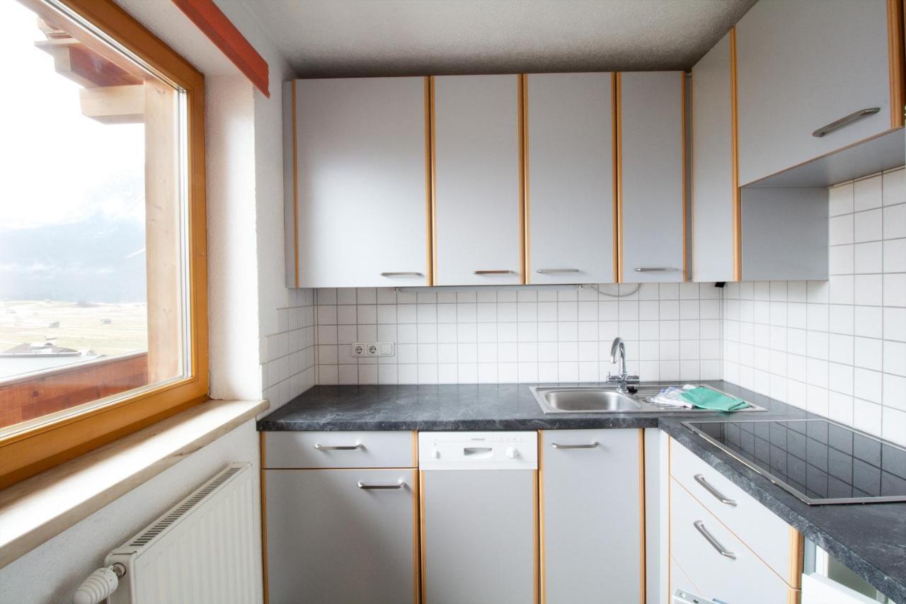 Appartementhaus Untere Tanne Lermoos Zewnętrze zdjęcie